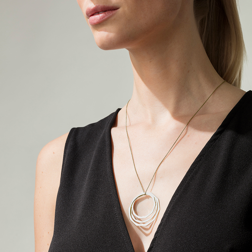 Niessing Now Facet ペンダント