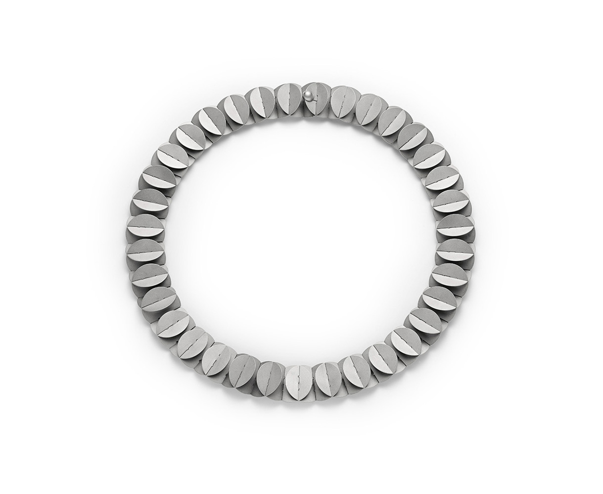 Niessing Phoenix ネックレス