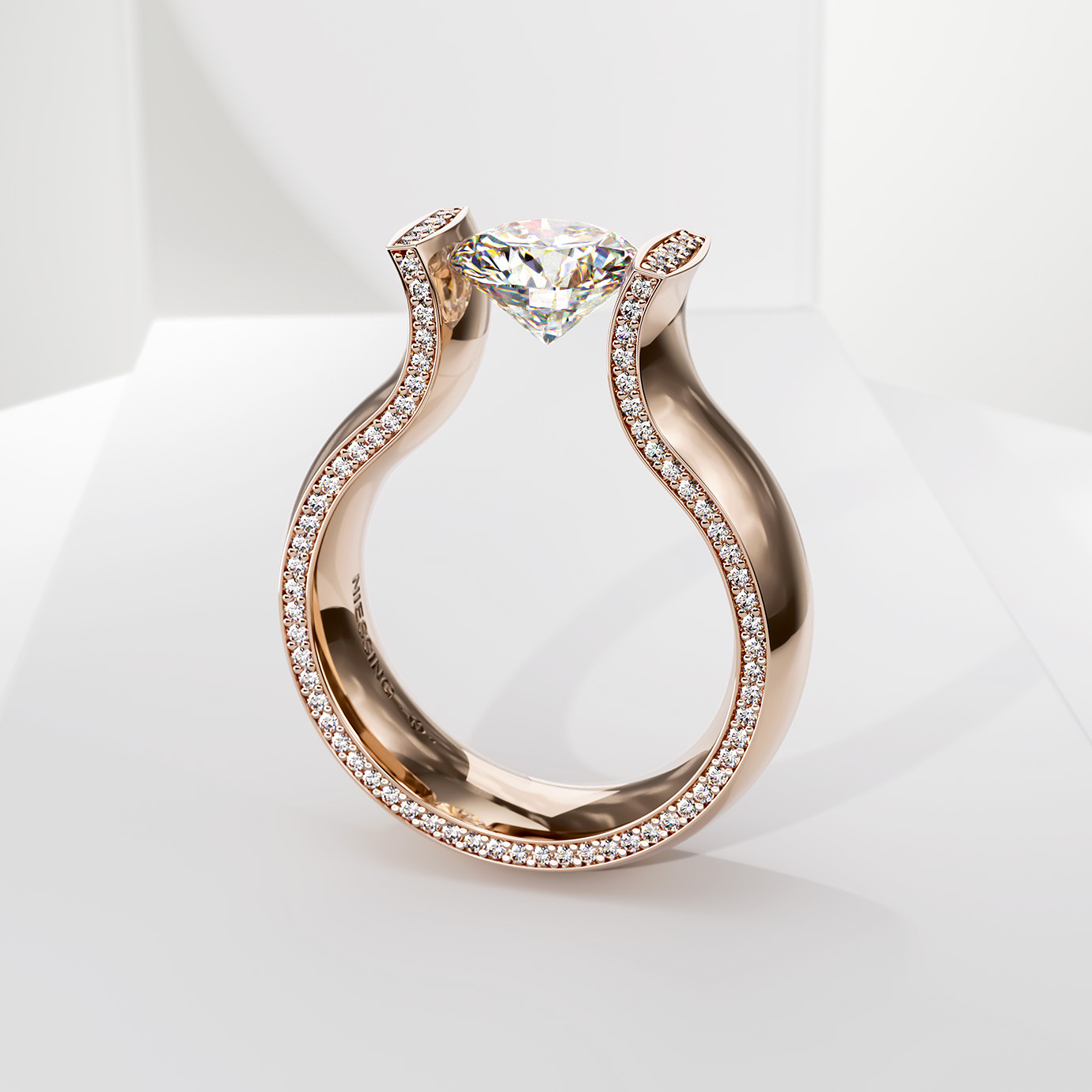 魔法のような光のパワーを感じて