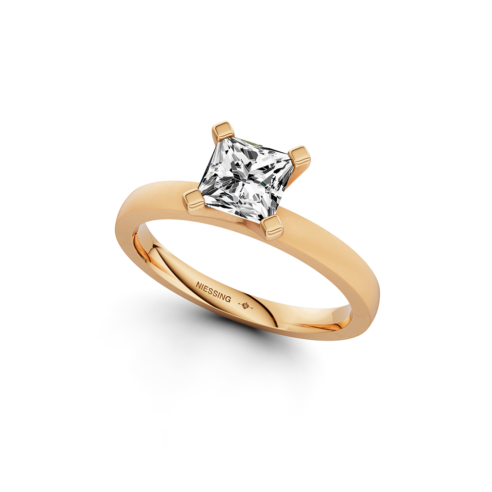 Niessing Amatis V (プリンセスカット)