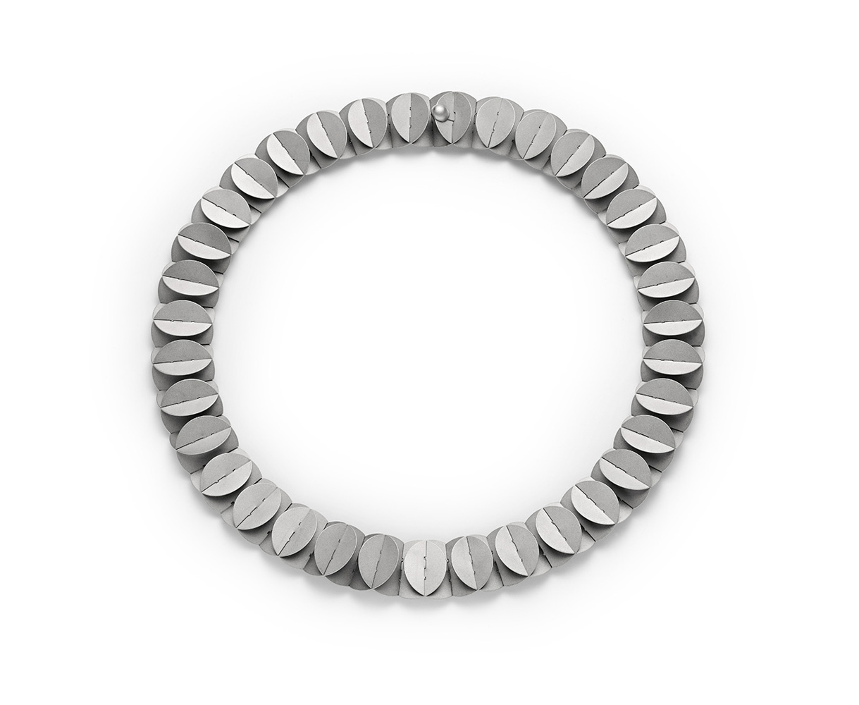 Niessing Phoenix ネックレス