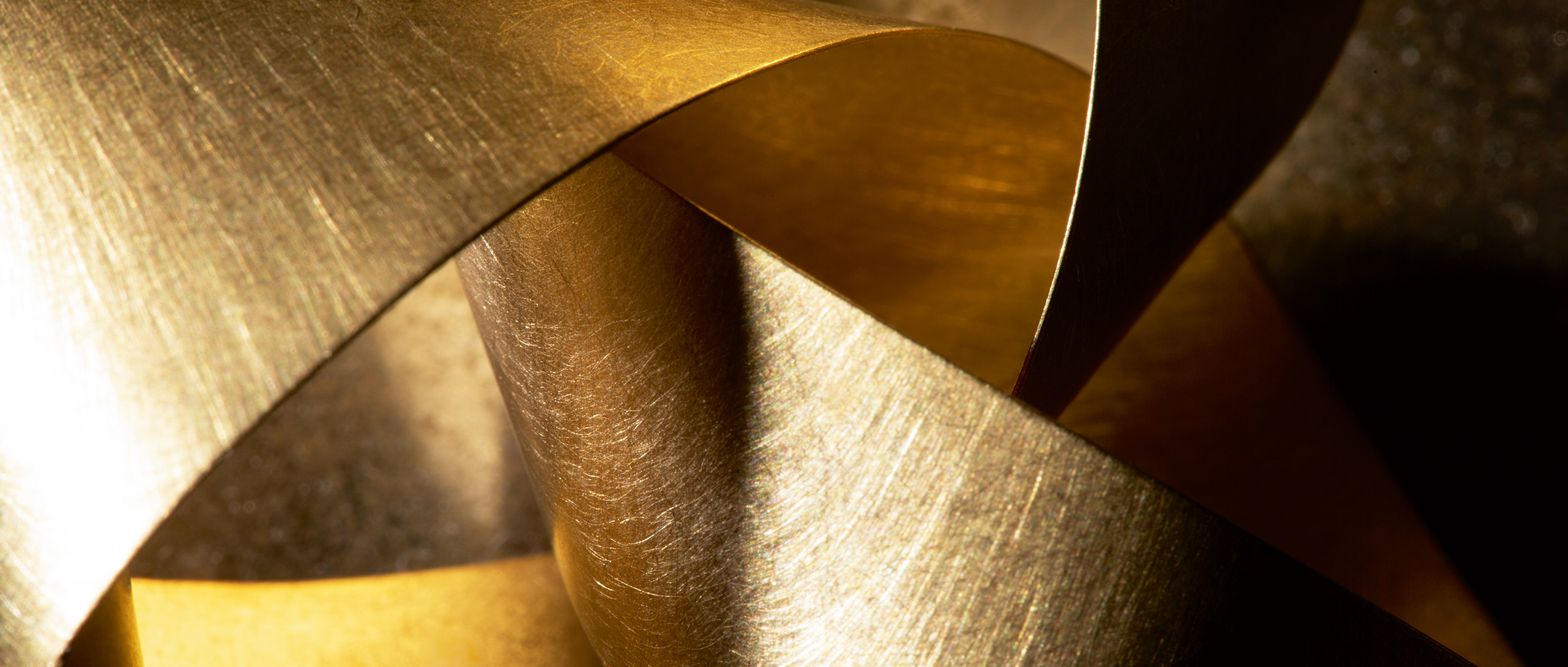 命を吹き込まれたゴールド