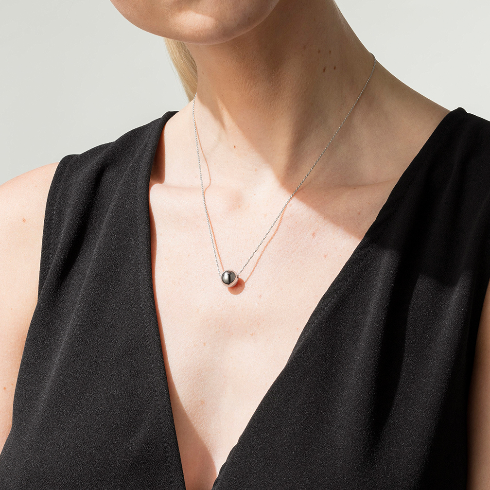 Niessing Now Galaxy ペンダント