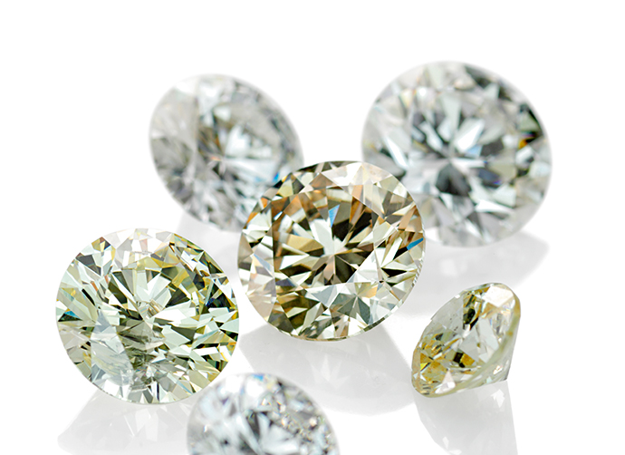 宝石は一点モノ








