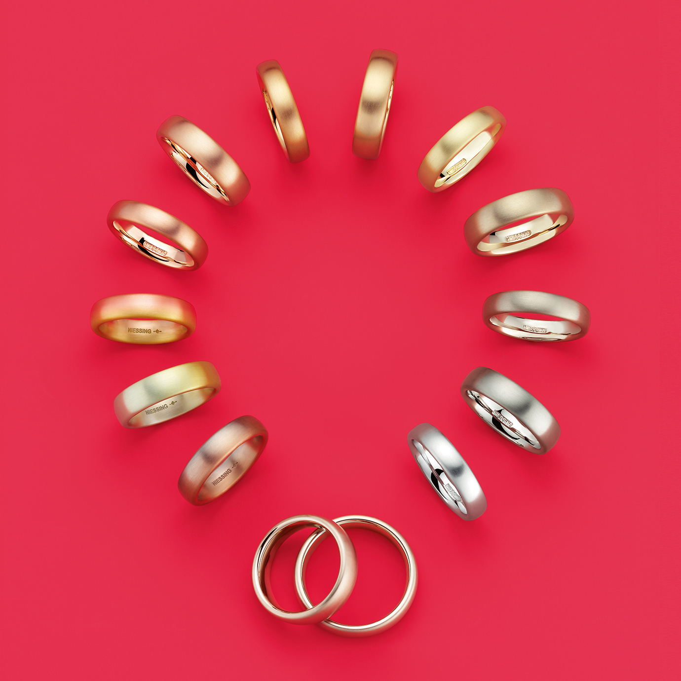 他にはないゴールドのカラーバリエーション