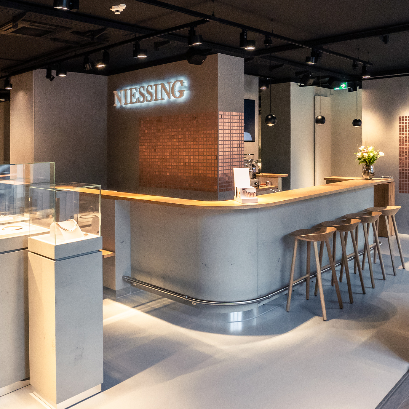 NIESSING BERLIN SCHLÜTERSTRASSE ECKE KU´DAMM