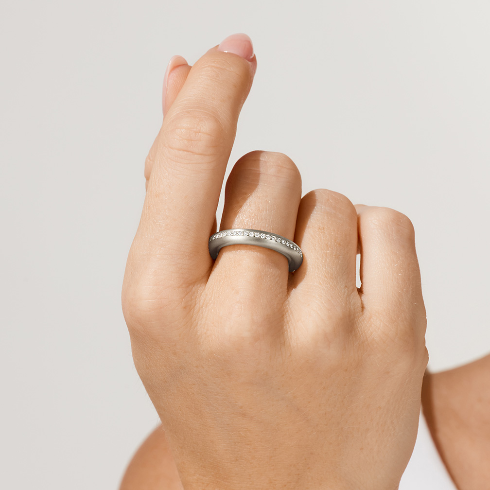 Niessing Satellite Round