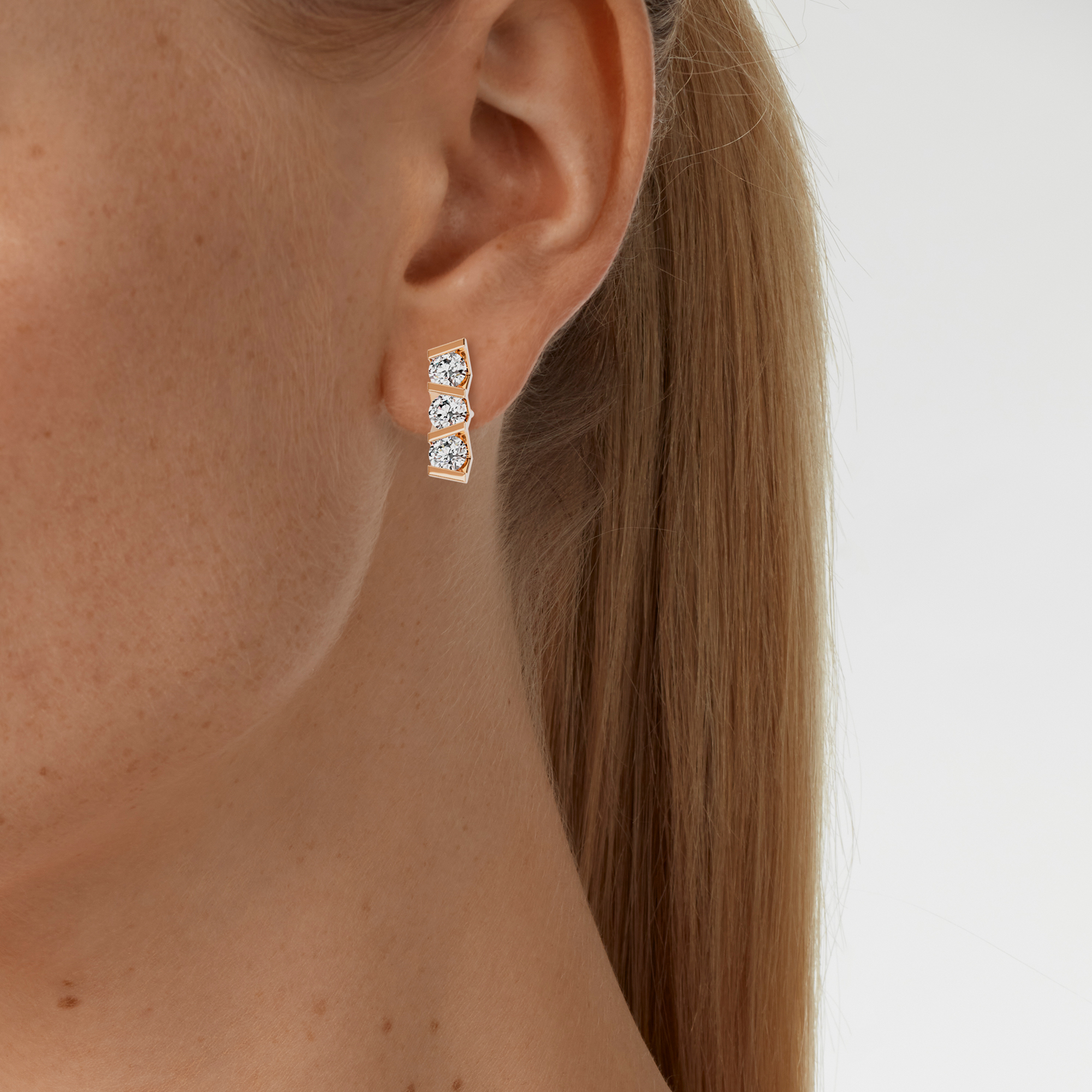 Niessing Vivida ピアス