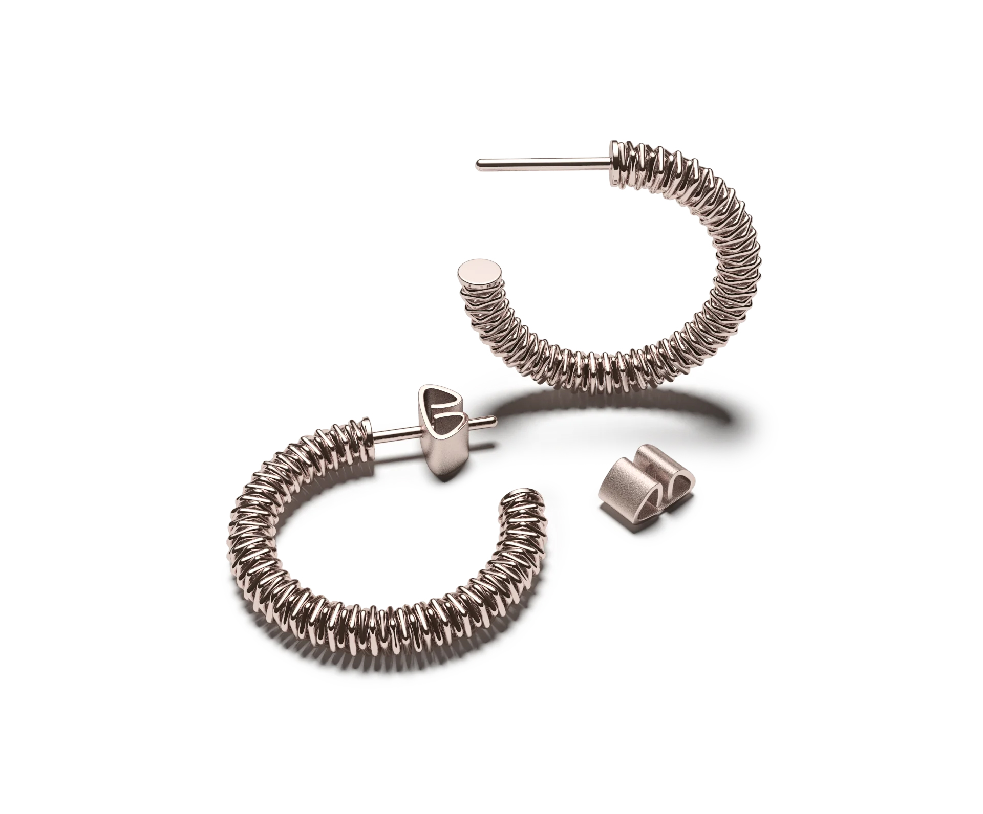 Niessing Now Twist ピアス