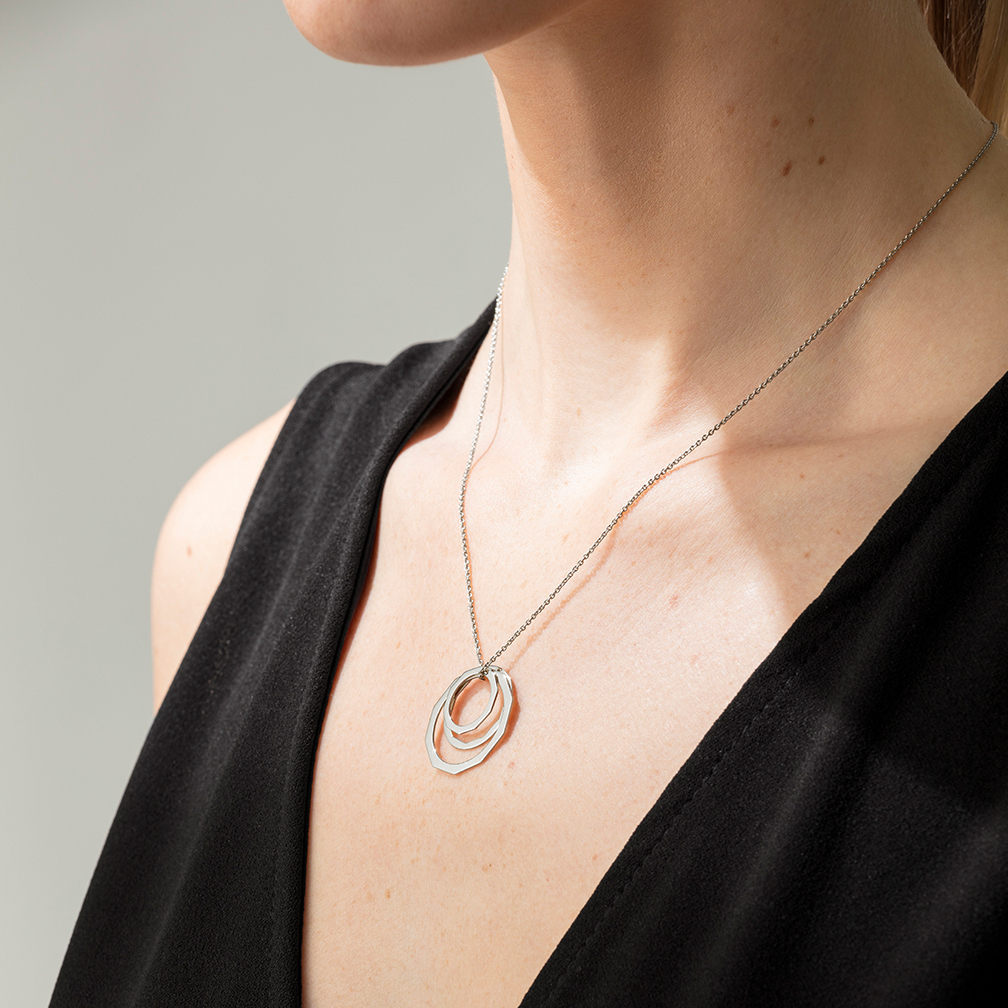 Niessing Now Facet ペンダント