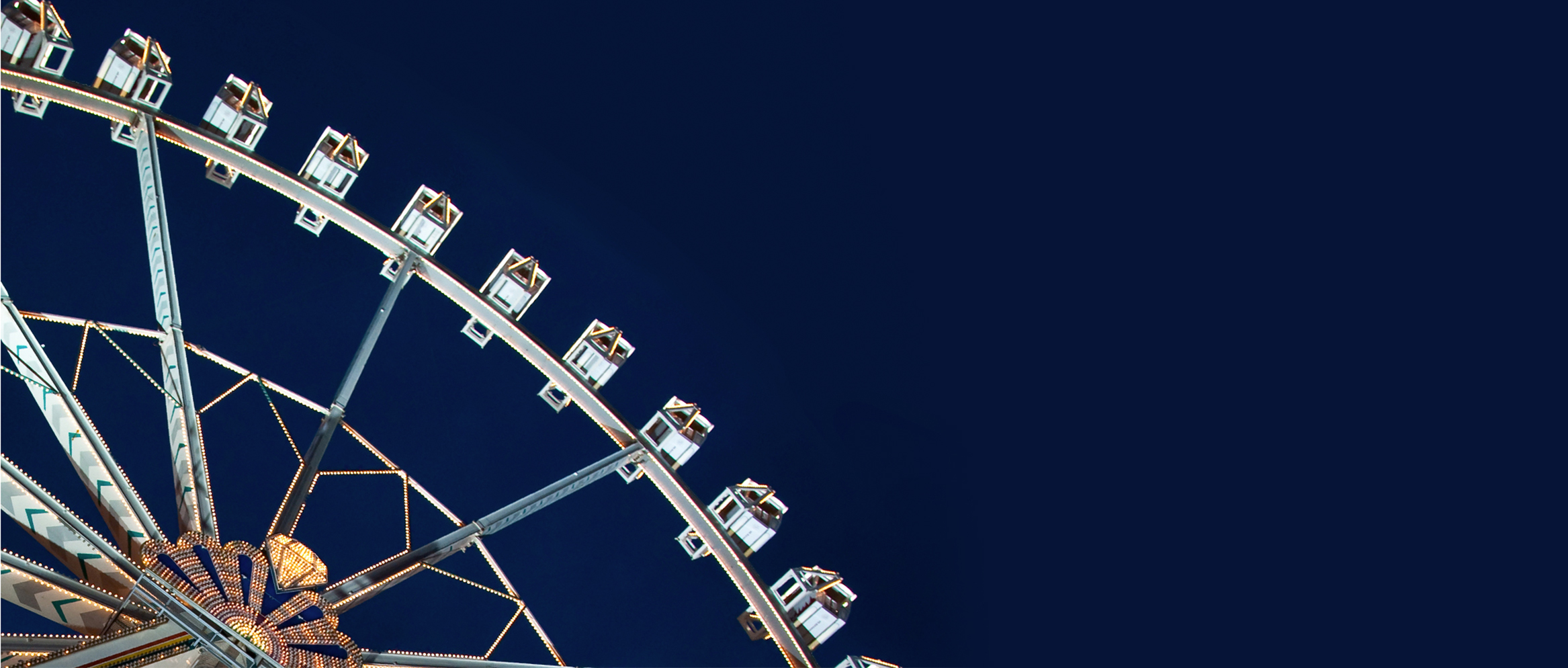 <p data-prosemirror-content-type="node" data-prosemirror-node-name="paragraph" data-prosemirror-node-block="true" data-pm-slice="1 1 []">光と影のダンス</p>