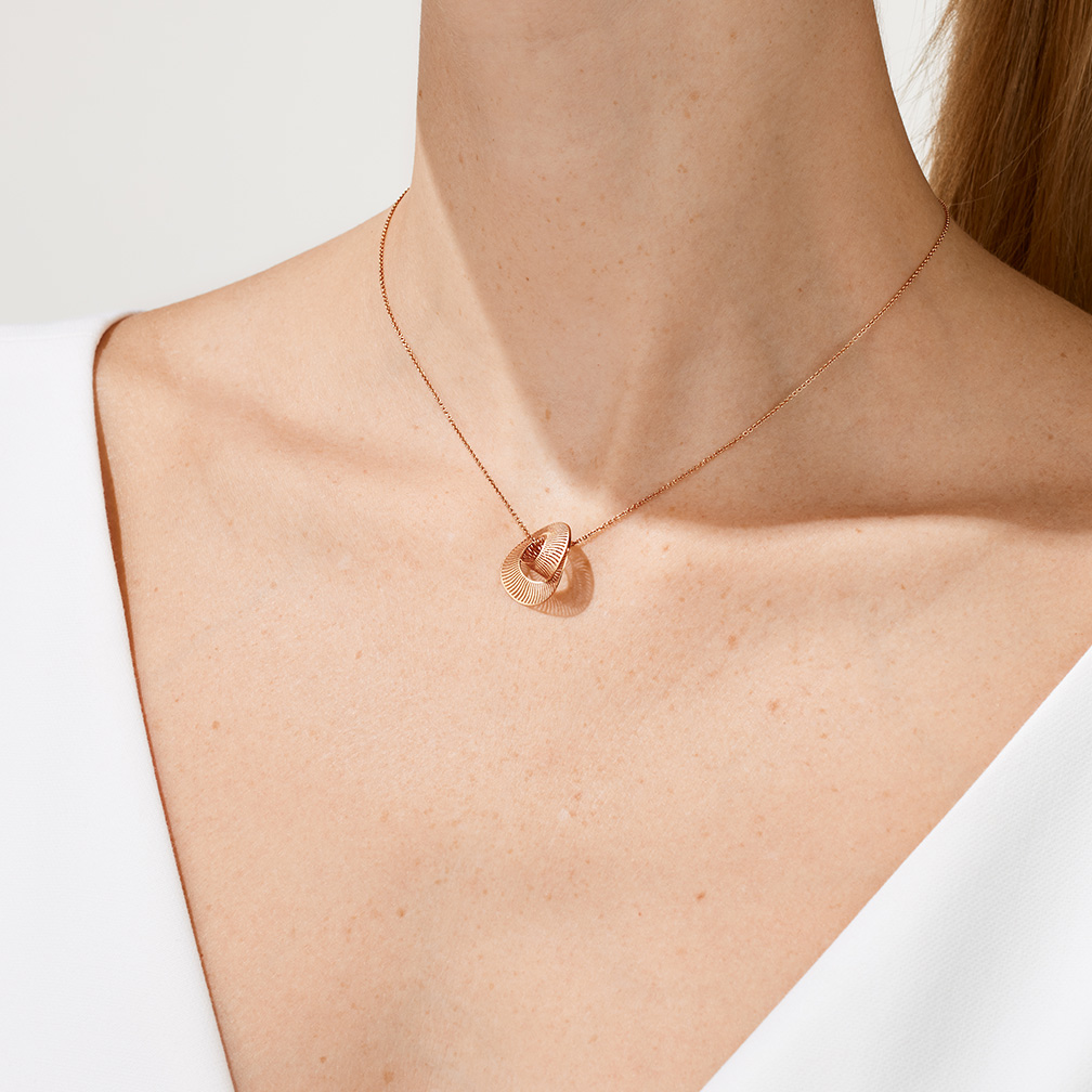 Niessing Mirage Loop ペンダント