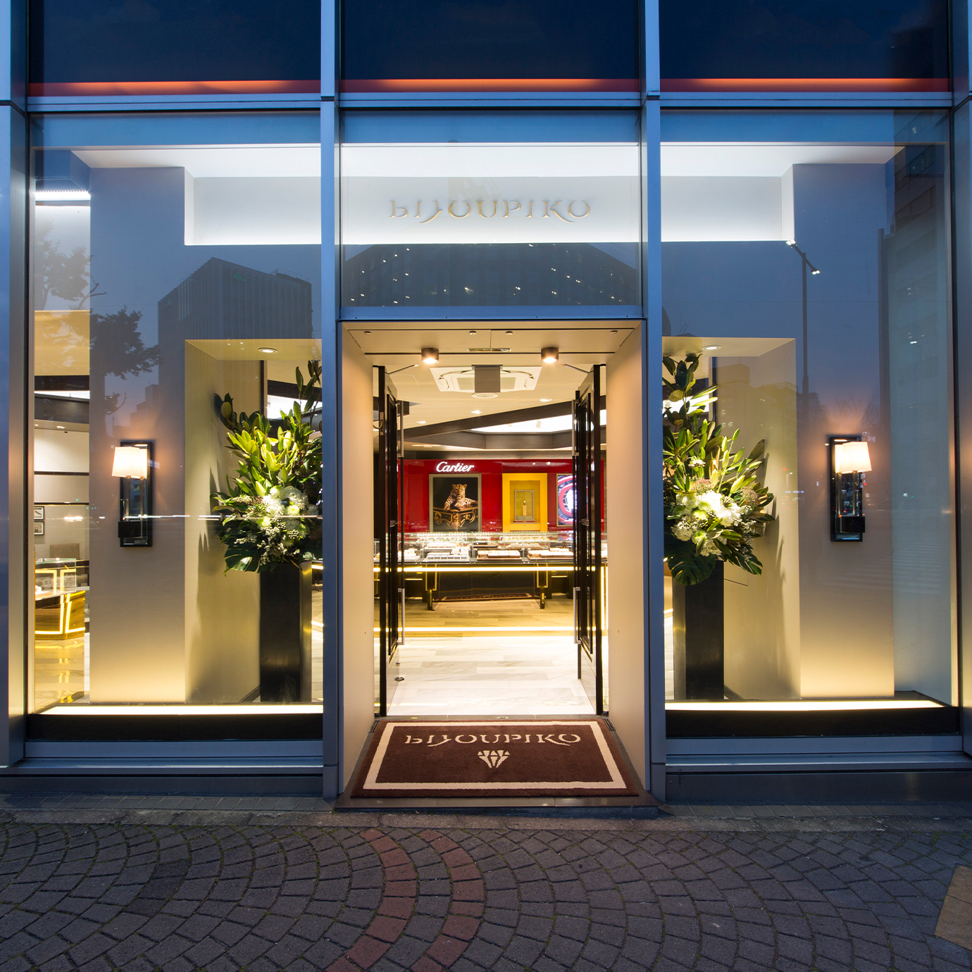 ビジュピコ　名古屋店