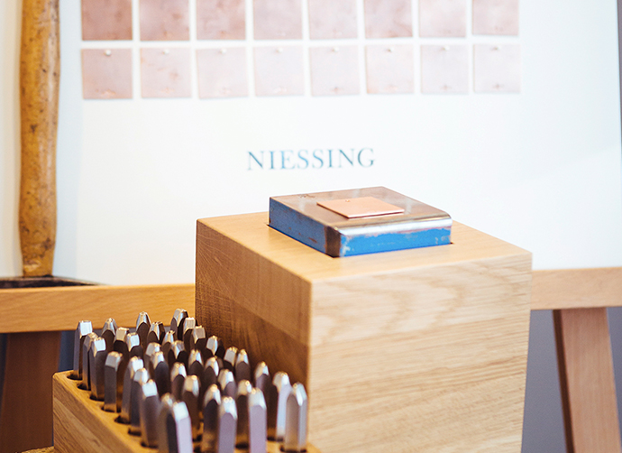 



 
 </colgroup>

  特別なゲストブック</td>

 </tr>
</tbody></table>




